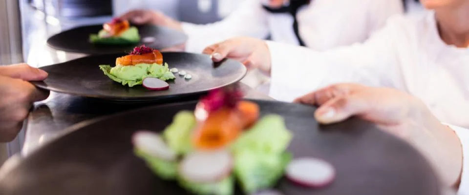 chefify_how_to_keep_your_staff_engaged_with_your_business