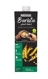 Nestlé Barista Professional banana coffee in a stylish cup.