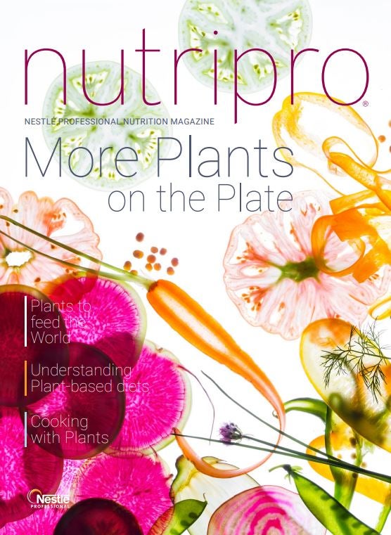 Cover of Nutripro magazine, featuring health and nutrition topics.