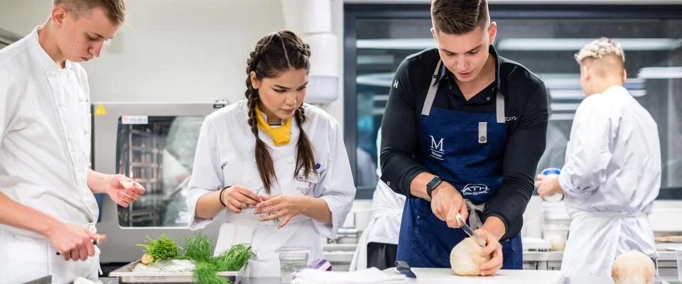 Photos of people engaged in food preparation in a kitchen, highlighting their culinary activities.