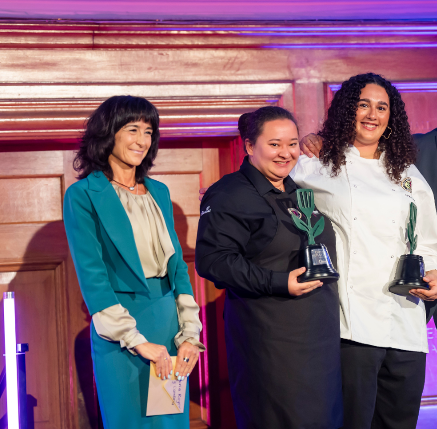 Ana Aragon and the Toques d'Or UK female winners